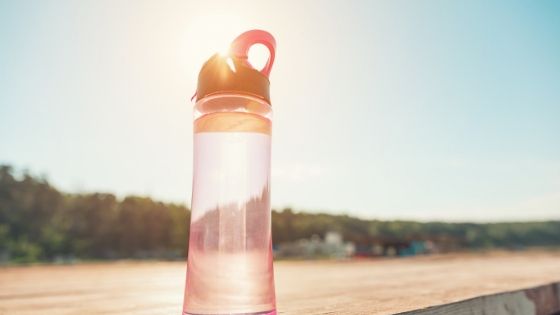 sports water bottle